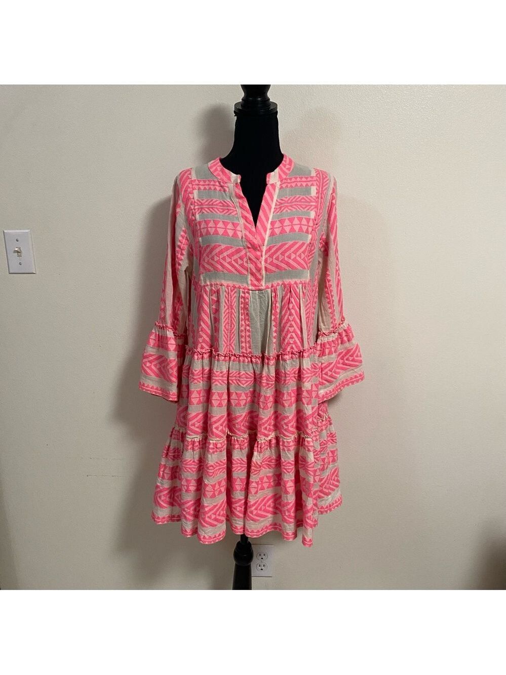 Devotion Dress Women’s Size Small White Pink Ella Mini Dress Tiered Embroidered